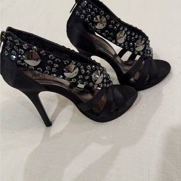 Elegant Black Stiletto Heels with Crystal Accents - Picture 2 of 9